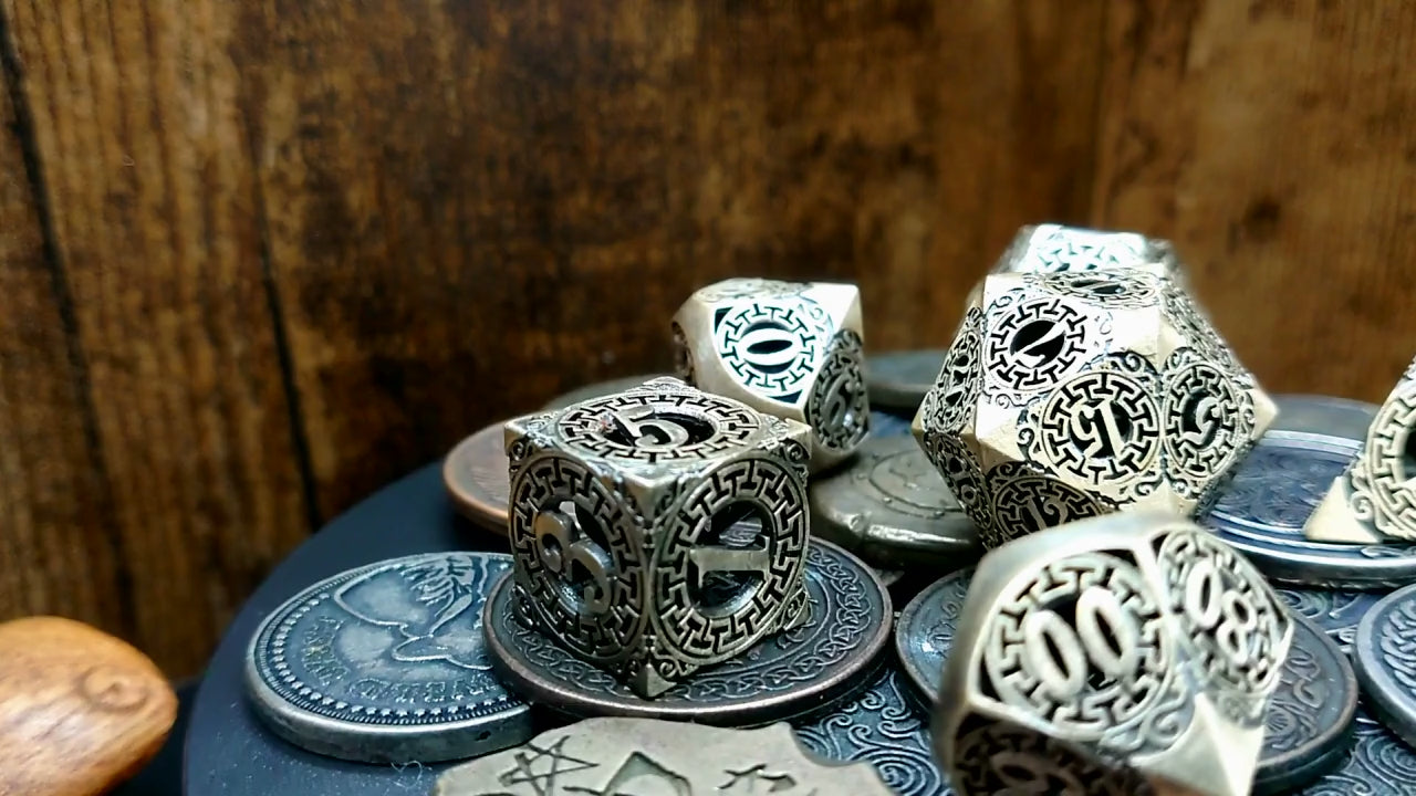 ジオメトリックホロウ-メタルダイスセット / Geometric Hollow-Metal